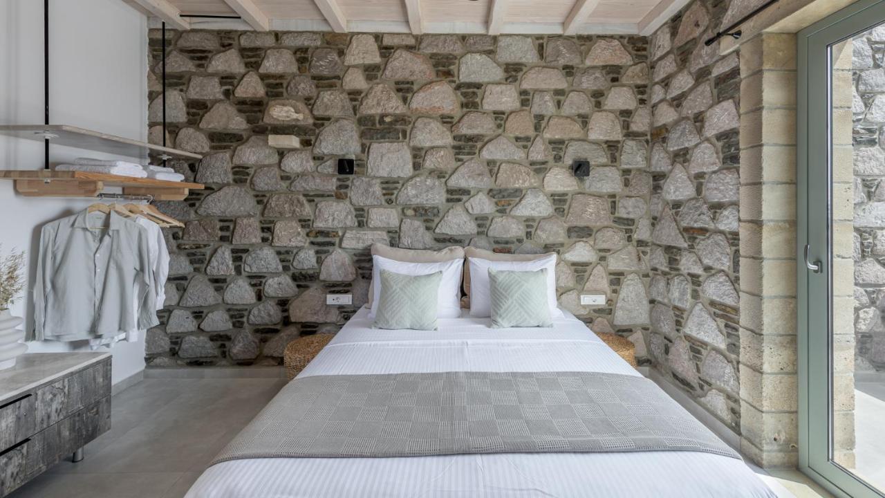 Thea Sunset Suites Mytakas Extérieur photo